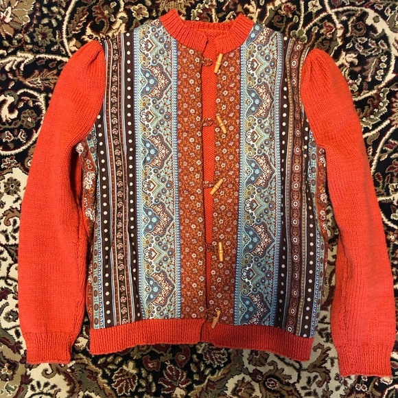 Colorful Patterned Women's Sweater - Picture 2 of 8